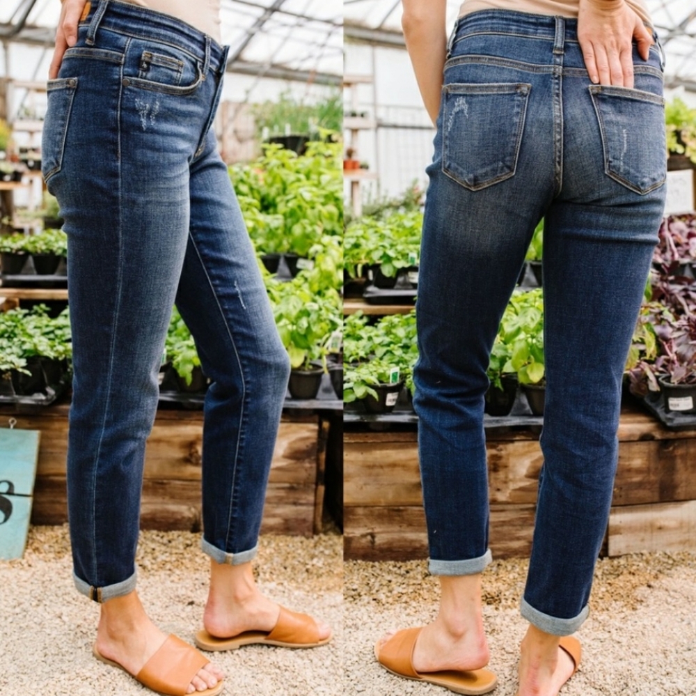 Judy Blue Slim Boyfriend Jeans
